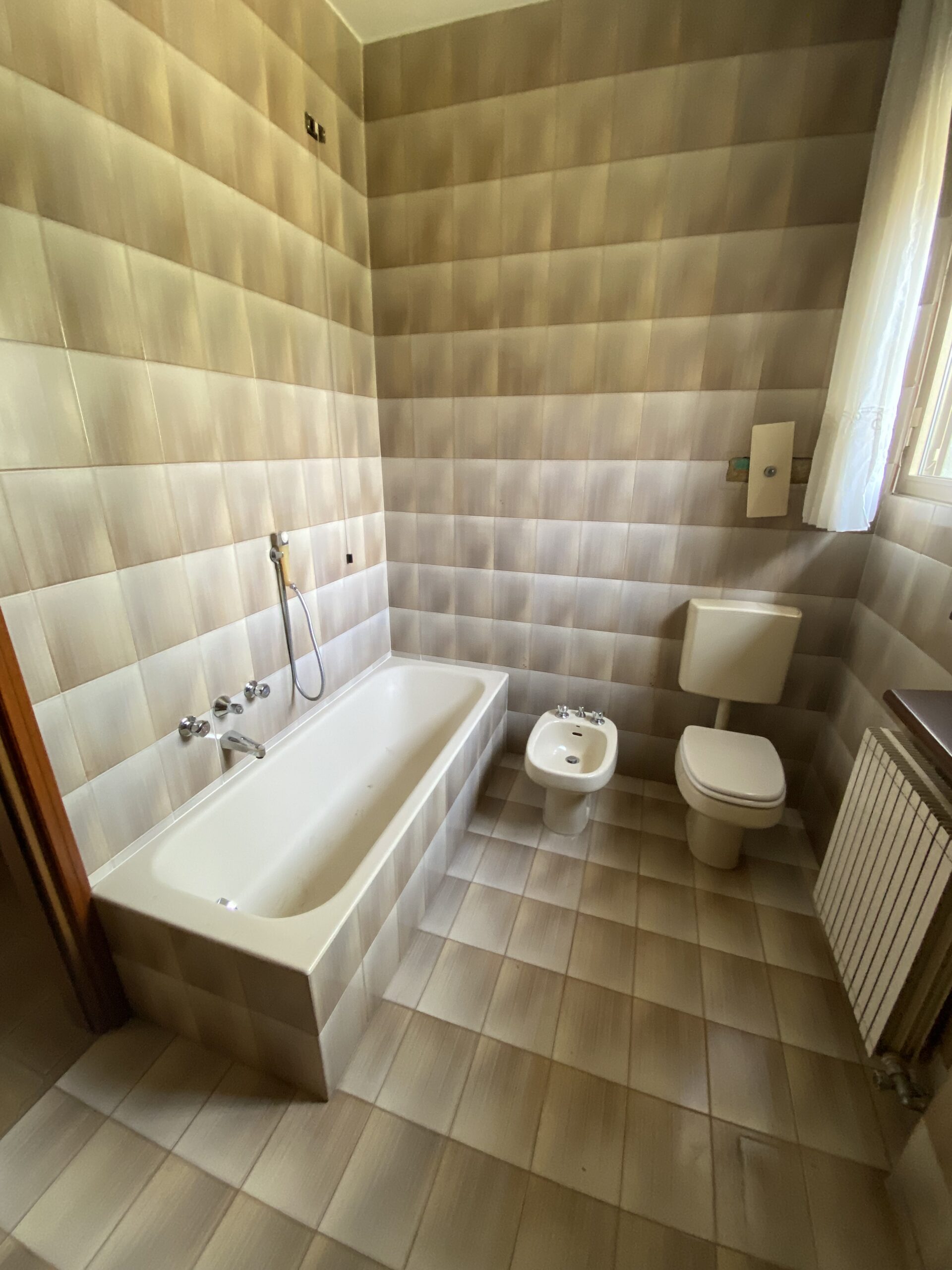 ristrutturazione bagno inveruno e cuggiono prima 2 ristrutturazione bagno inveruno e cuggiono prima 2
